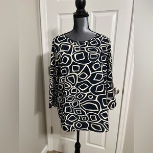 NWOT -Blouse - light fabric